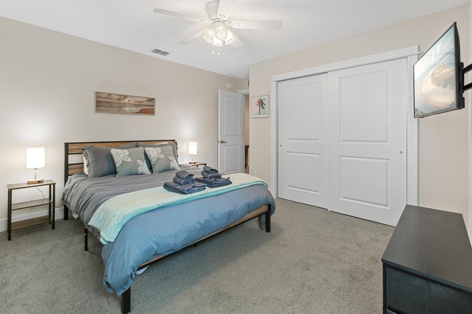 ジャクソンビル・ビーチ 3 Minutes To Beach, 9 Minutes To Mayo Clinic, King Bed, Sleeps 8ヴィラ エクステリア 写真